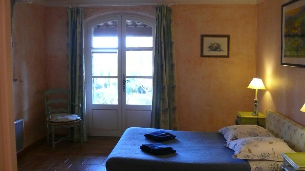 Vila Les Bastides De L'Auviduery Moissac-Bellevue Pokoj fotografie
